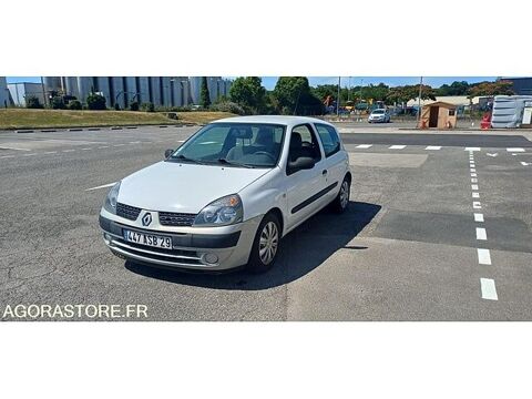 Clio VF1CBTJ0535426388 occasion 93100 Quimper