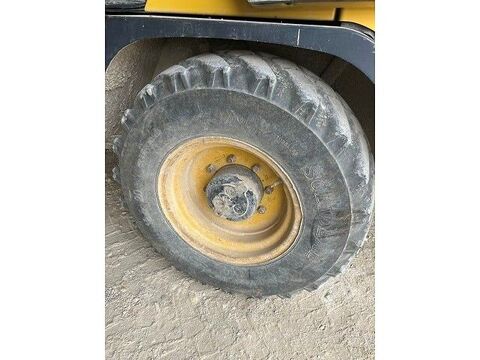  2000 occasion 93100 Nitry