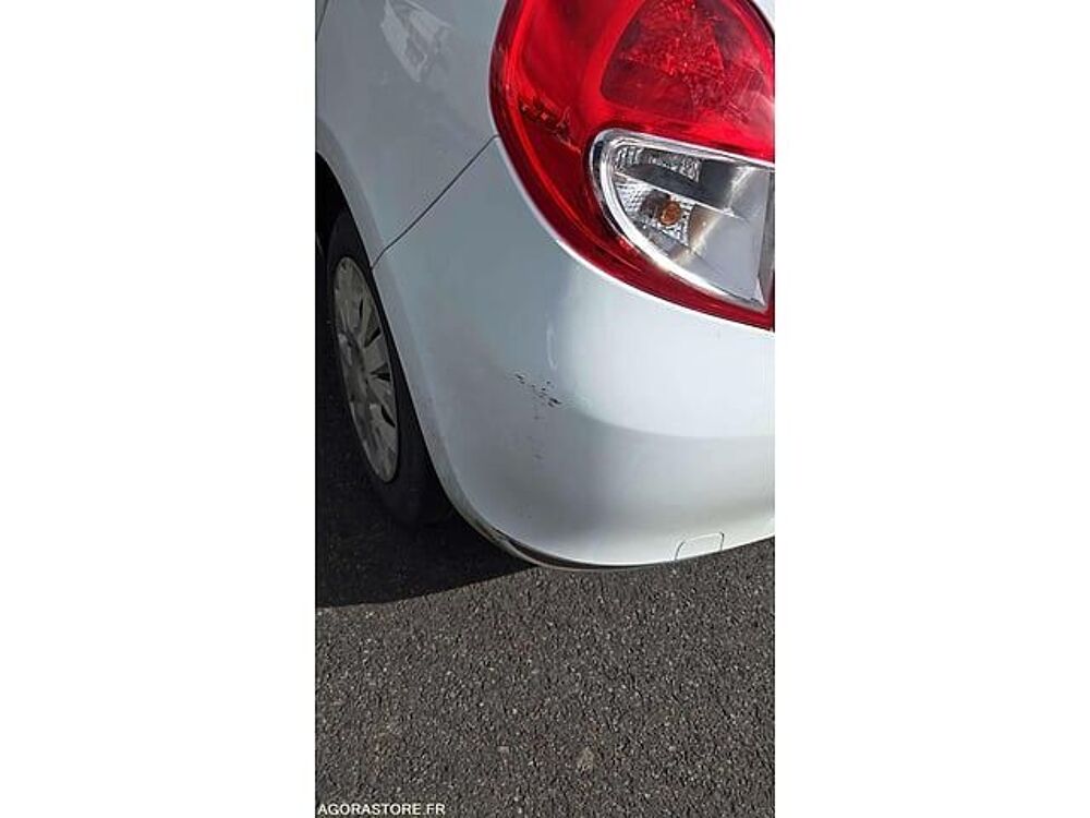 Clio VF1BR2V0H45423372 occasion 93100 Lamballe-Armor