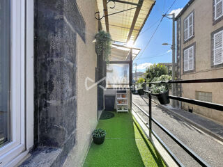 Vente Maison Maison de ville rénovée avec balcon. Pont-du-château