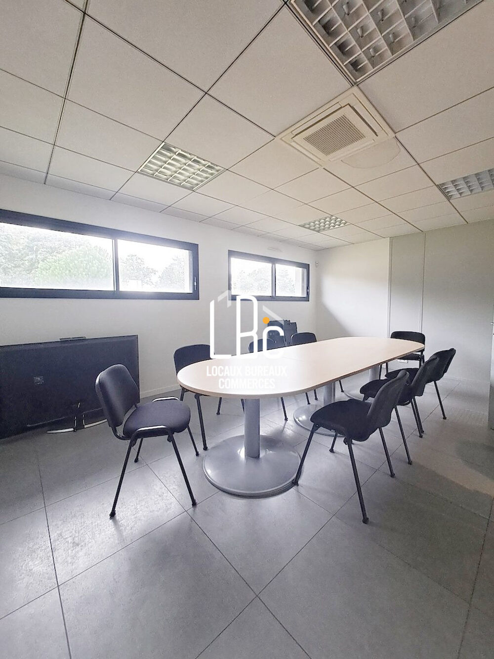   Remouillé - Bâtiment de bureaux 207 m² à vendre Remouillé