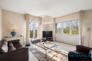  Maison � vendre 5 pi�ces 235 m�