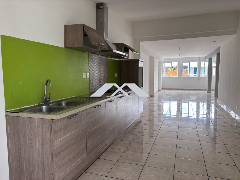 APPARTEMENT T4/5 RIVIERE SAINT LOUIS