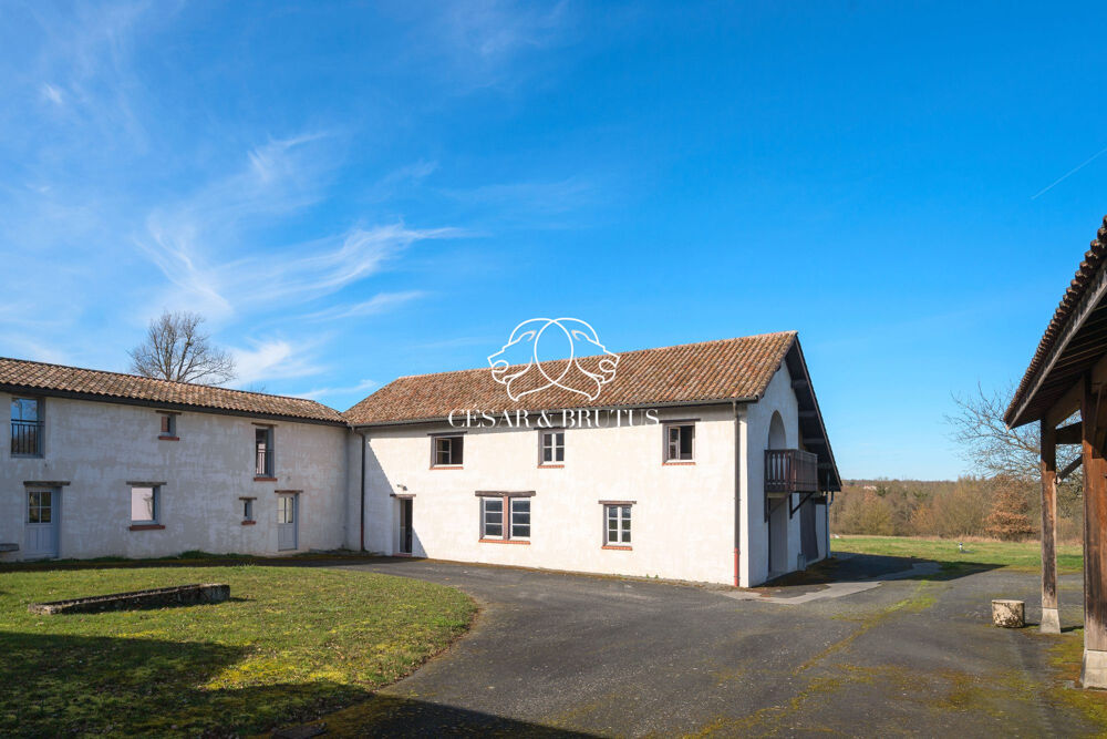 � vendre  Maison Montluel (01120)