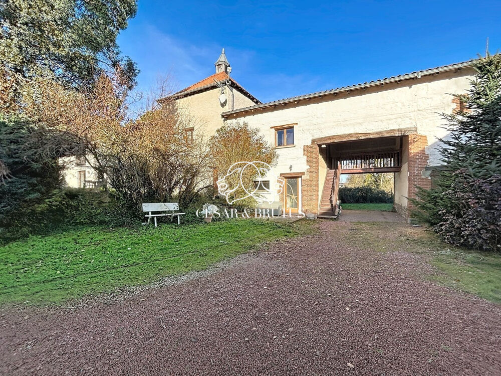 Domaine d'exception à Nervieux  Idéal Projet Gîtes & Chamb