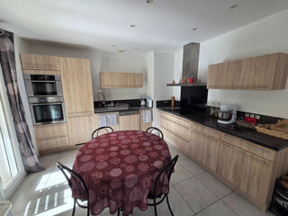  Maison à vendre 11 pièces 195 m²