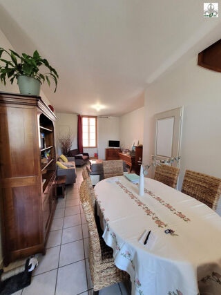  Immeuble à vendre 310 m²