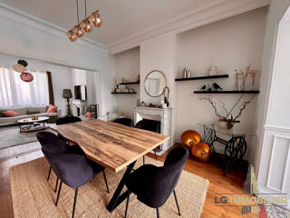  Maison à louer 6 pièces 210 m²