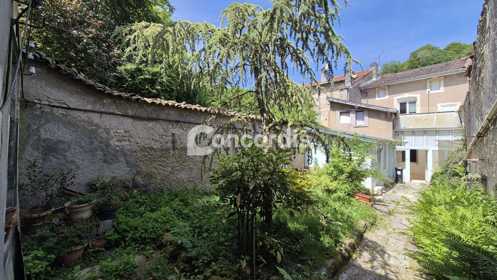 Vente Maison Maison 180 m² avec jardin + 2 garages Foug
