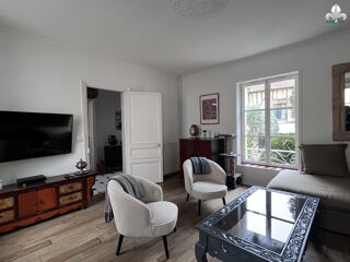  Maison � vendre 7 pi�ces 240 m�