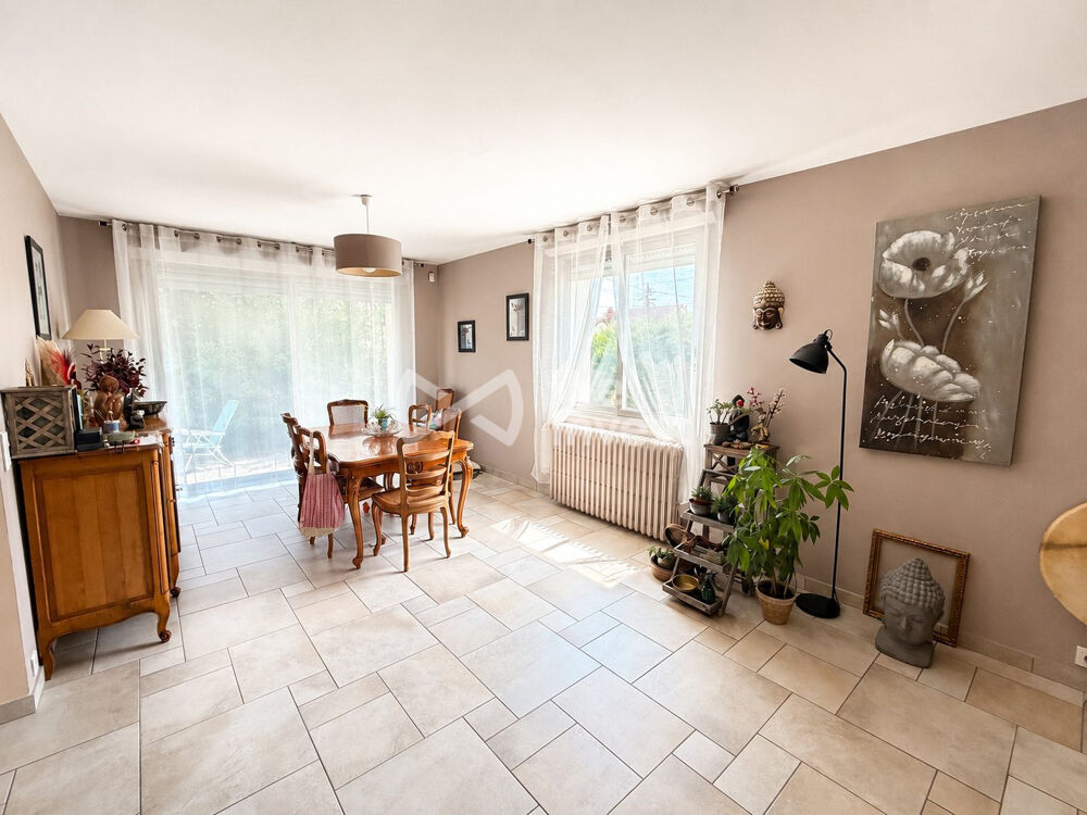 Vente Maison VILLEMANDEUR – MAISON DE MAÇON • 5 CHAMBRES • JARDIN COCO Villemandeur