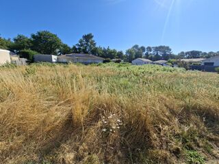  Terrain à vendre 830 m²