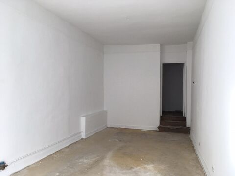 Local commercial de 33 m&sup2; &agrave; LIMOGES 400 87000 Limoges