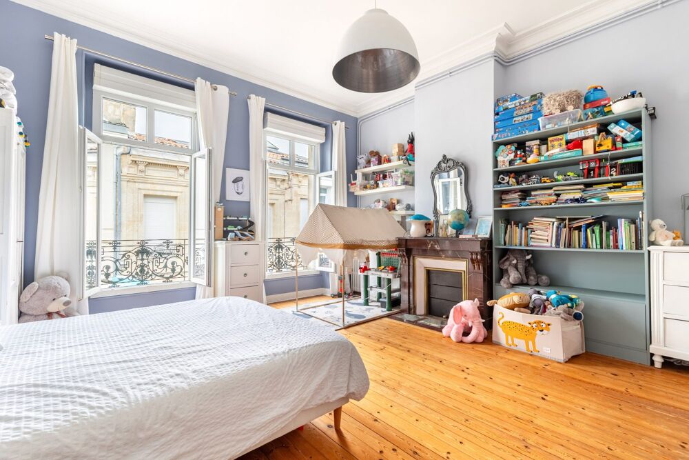 à vendre  Appartement Bordeaux (33000)