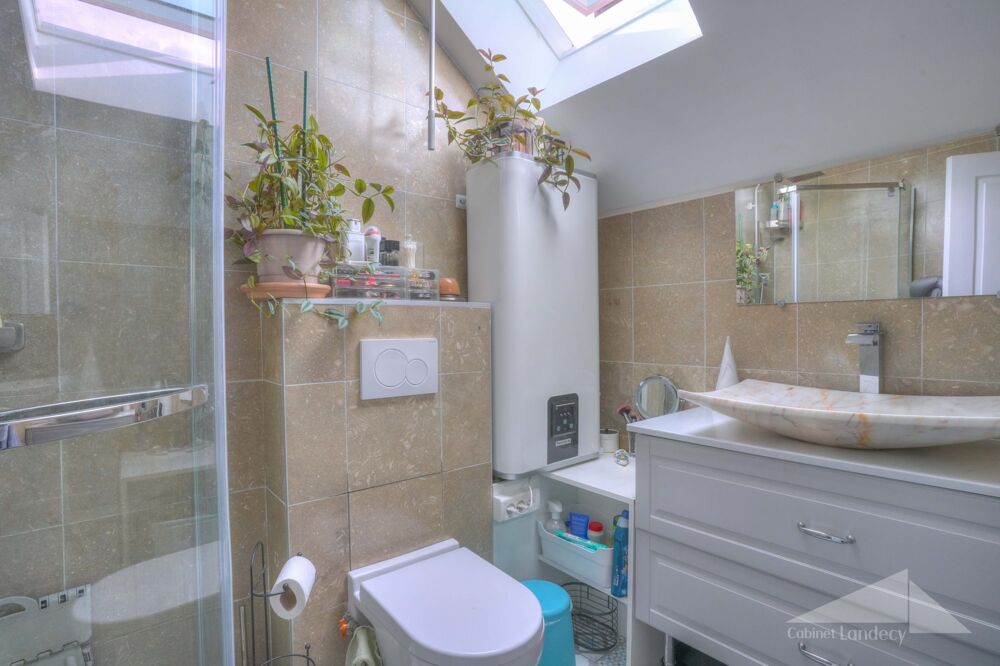 Appartement duplex 3 pièces à vendre - Péron