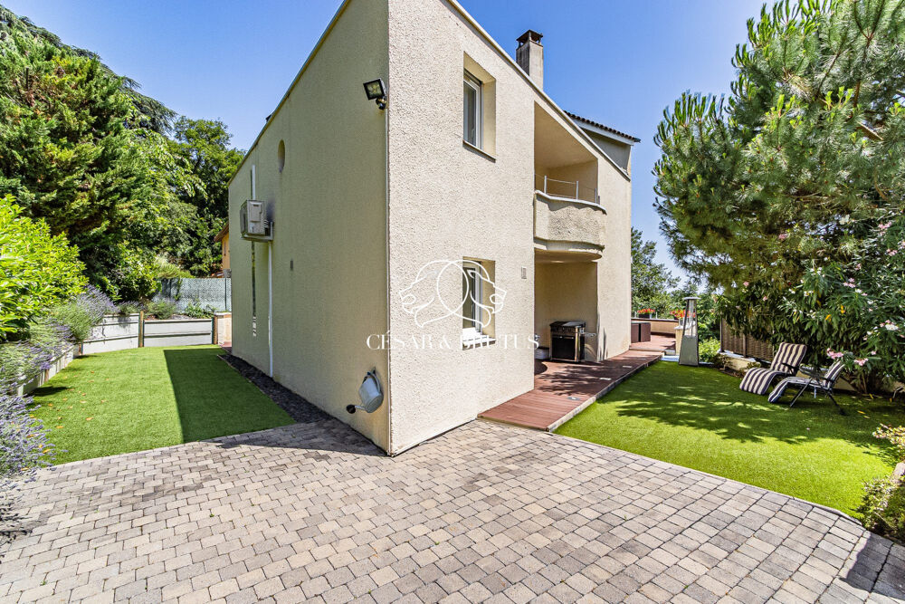 à vendre  Maison Rillieux-la-Pape (69140)