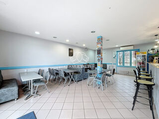  Immeuble � vendre 160 m�