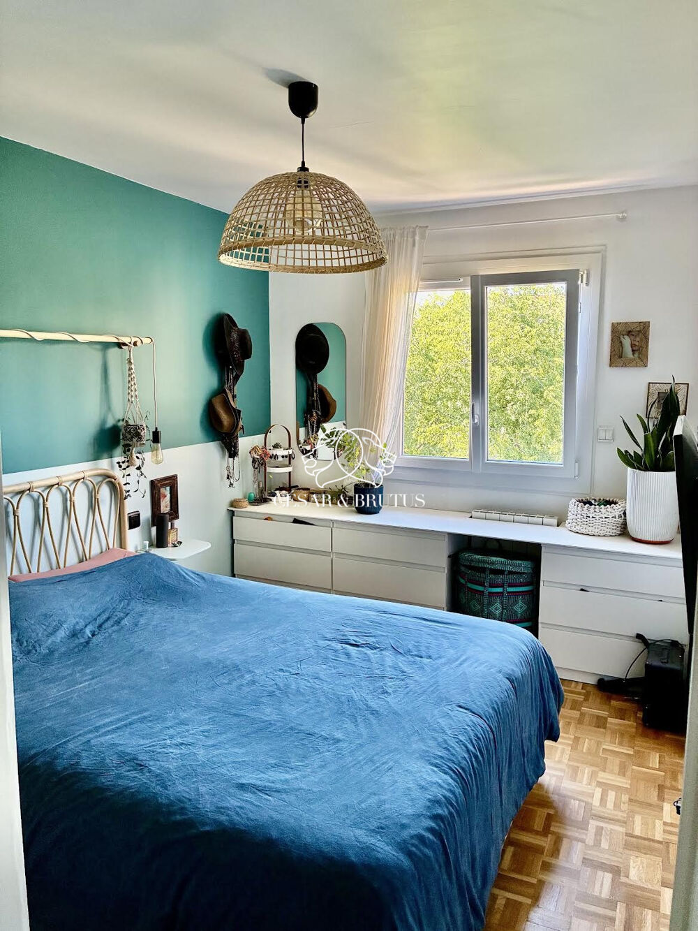 CALUIRE & CUIRE /CLOS BISSARDON  T4 Familial de 85 m² Entiè