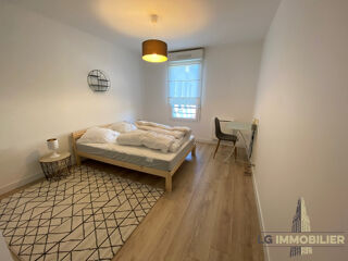  Appartement à louer 3 pièces 72 m²