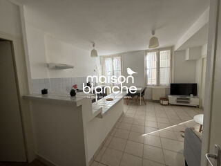  Appartement à louer 2 pièces 40 m²