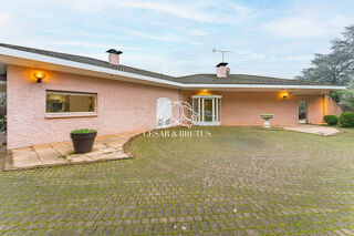  Maison à vendre 8 pièces 355 m²