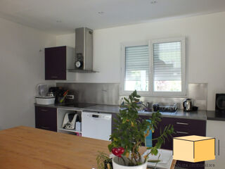  Maison à louer 5 pièces 136 m²