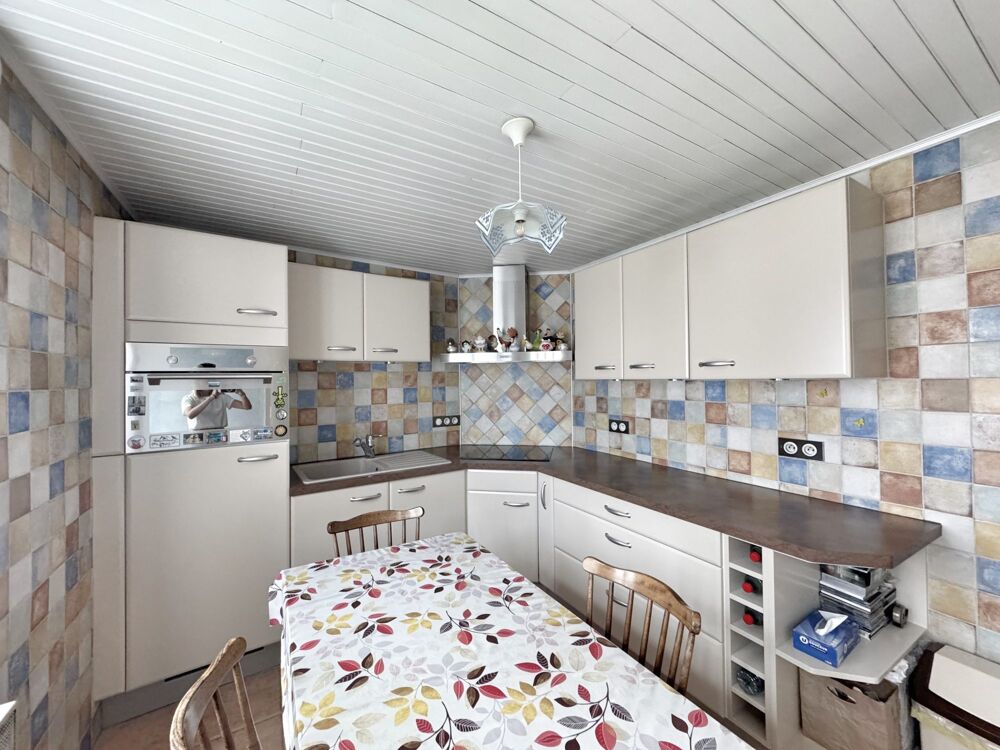 Location Maison T3 : Centre Saint-Jean-De-Gonville Saint-jean-de-gonville