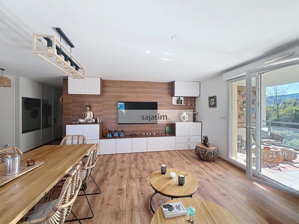 Vente Appartement spacieux T3 de 75 m² avec une grande TERRASSE OUEST La ciotat