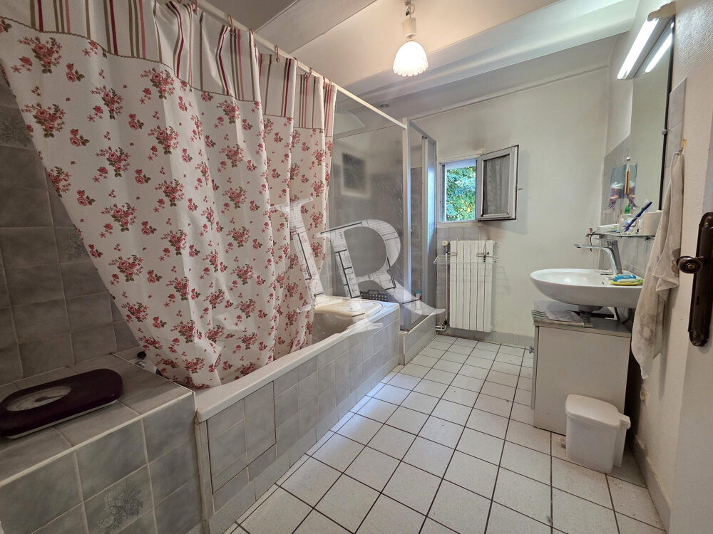 Vente Maison Maison à rénover avec 2 garages Le puy-en-velay