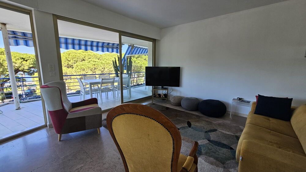 Location Appartement Cannes Croisette : 3 pièces de 78 m² meublé longue durée Cannes