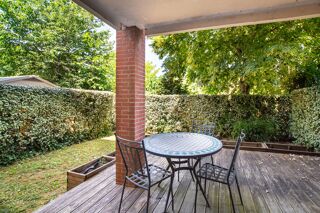  Appartement à louer 2 pièces 42 m²