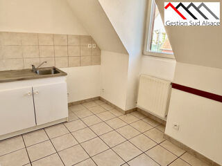  Appartement à louer 3 pièces 66 m²