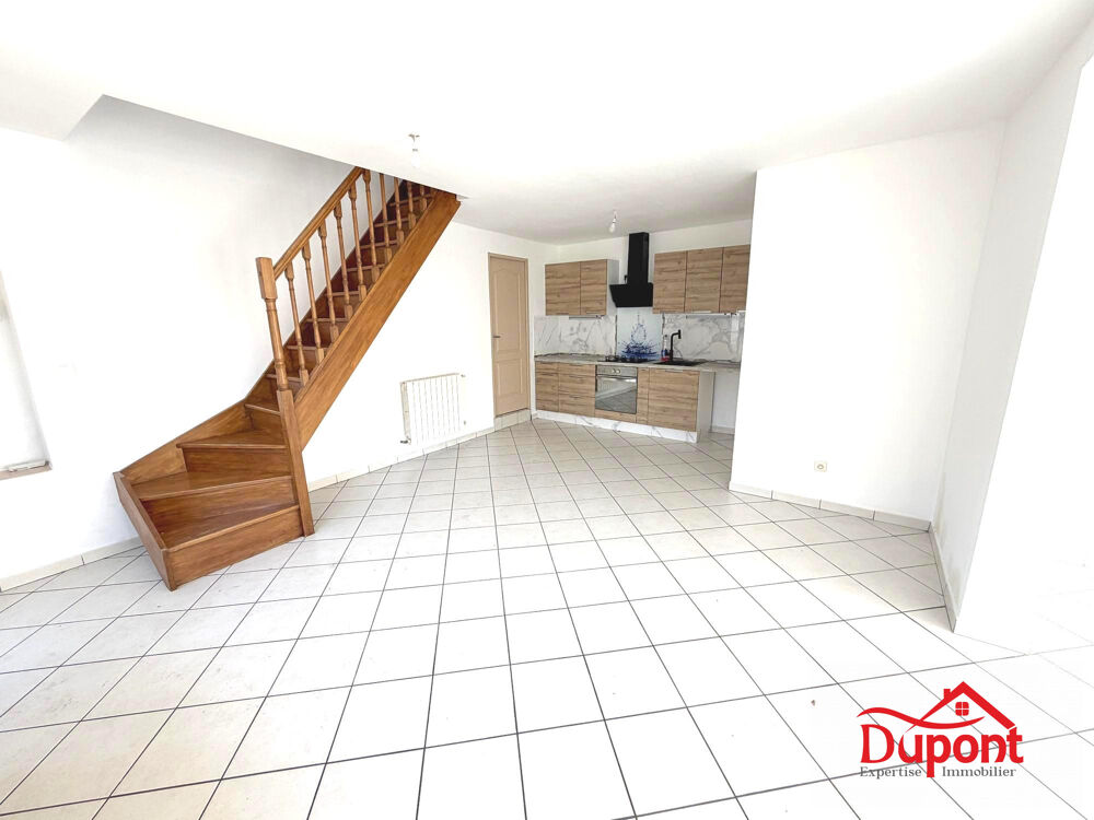 Vente Maison maison à Maubert-Fontaine avec deux chambres exterieur et garag Maubert-fontaine