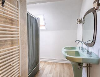  Maison à vendre 8 pièces 238 m²