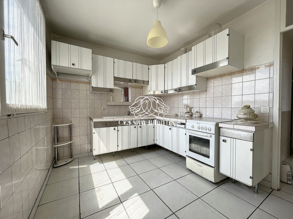 Appartement Lyon 8 - 4 pièces de 82 m2