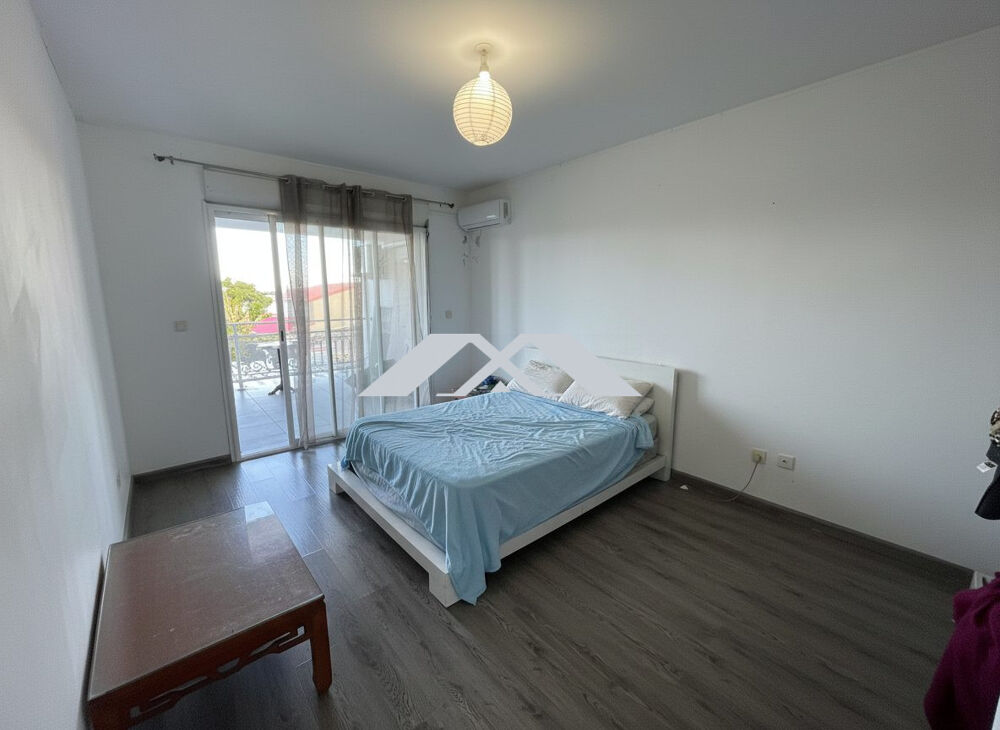 Maison familiale avec vue mer 137 m² Saint Benoit