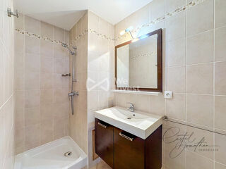  Appartement à louer 2 pièces 34 m²