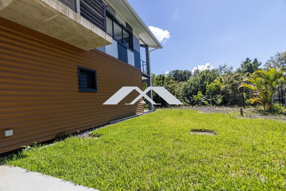 Vente Maison Superbe F4 de standing avec grand terrain et vue Saint-joseph