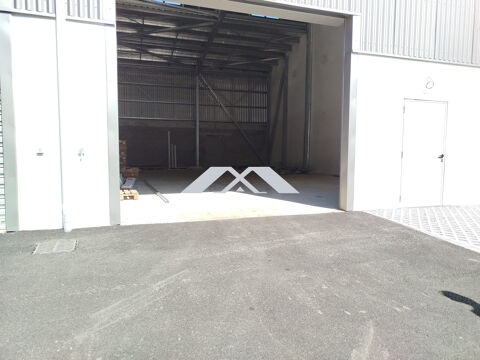 B&Acirc;TIMENT COMMERCIAL – GILLOT SAINTE-MARIE (PROXIMIT&Eacute; A&Eacute;ROPO 2640 97438 Sainte-marie