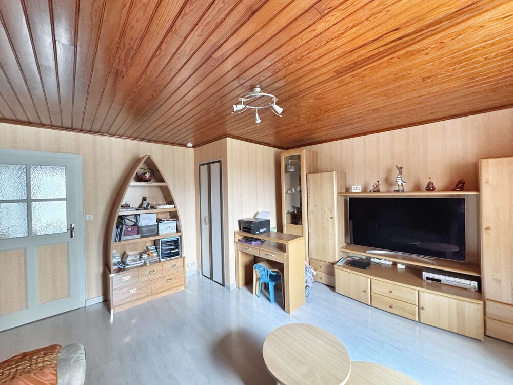 Location Maison T3 : Centre Saint-Jean-De-Gonville Saint-jean-de-gonville