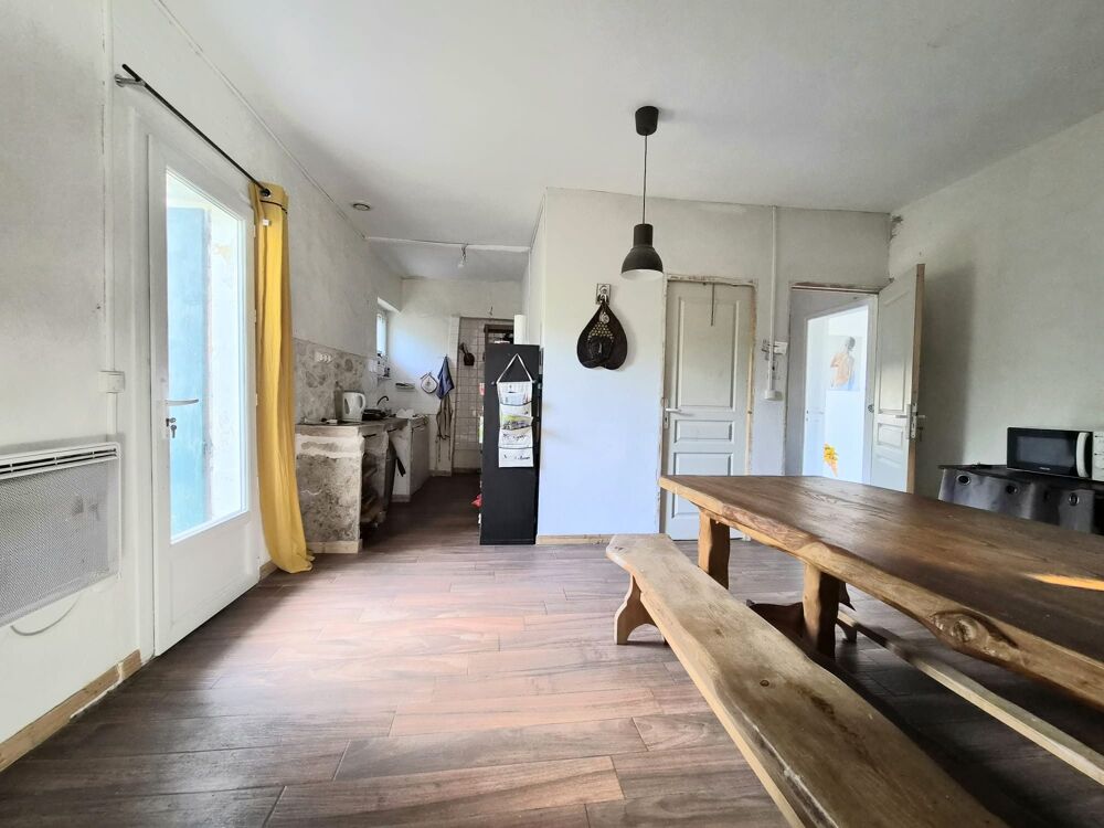 Maison de village avec jardin à rénover