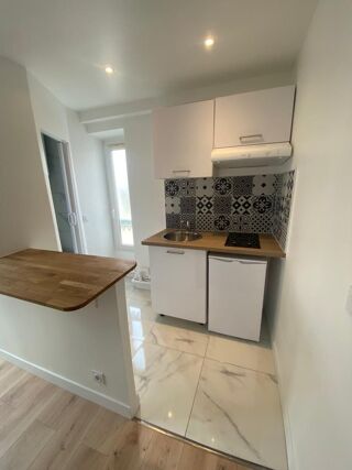  Appartement à louer 1 pièce 15 m²
