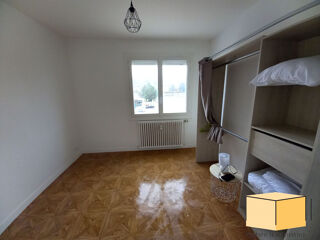  Appartement à louer 3 pièces 69 m²