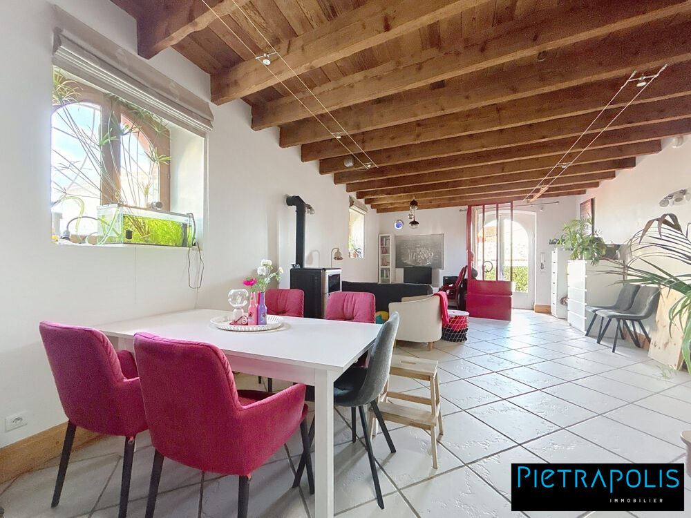 Maison mitoyenne T5/6 env. 157m² (177m² au sol) prête à vivr
