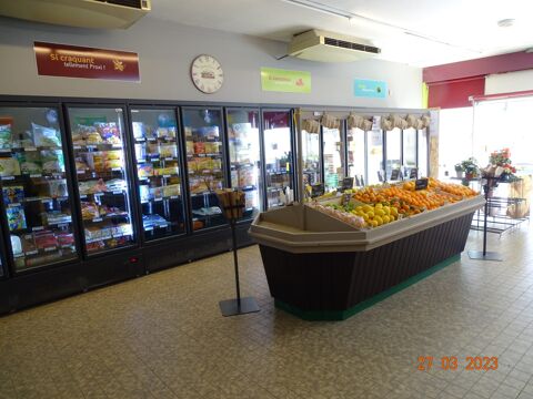 SUPERETTE EN CENTRE VILLE 88000 72400 La fert-bernard