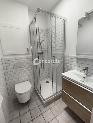  Appartement à louer 1 pièce 19 m²