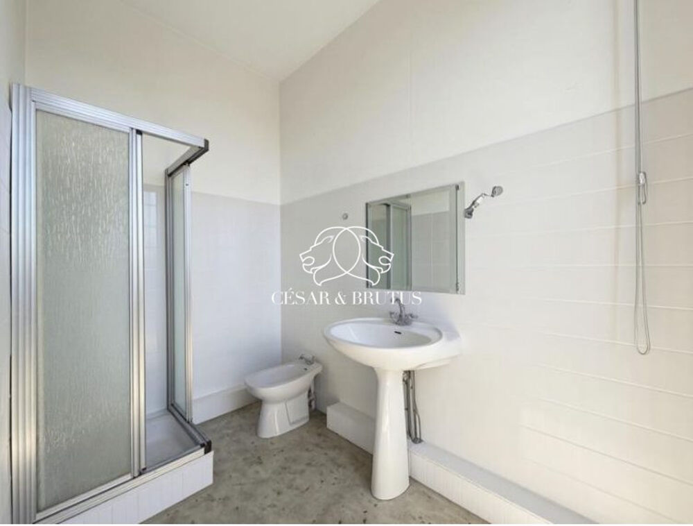 Vente Appartement T2 - 27 m² – Parking Charbonnieres les bains