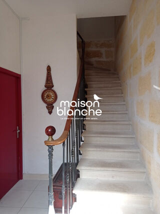  Appartement à louer 3 pièces 64 m²