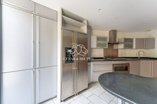  Appartement à vendre 5 pièces 160 m²
