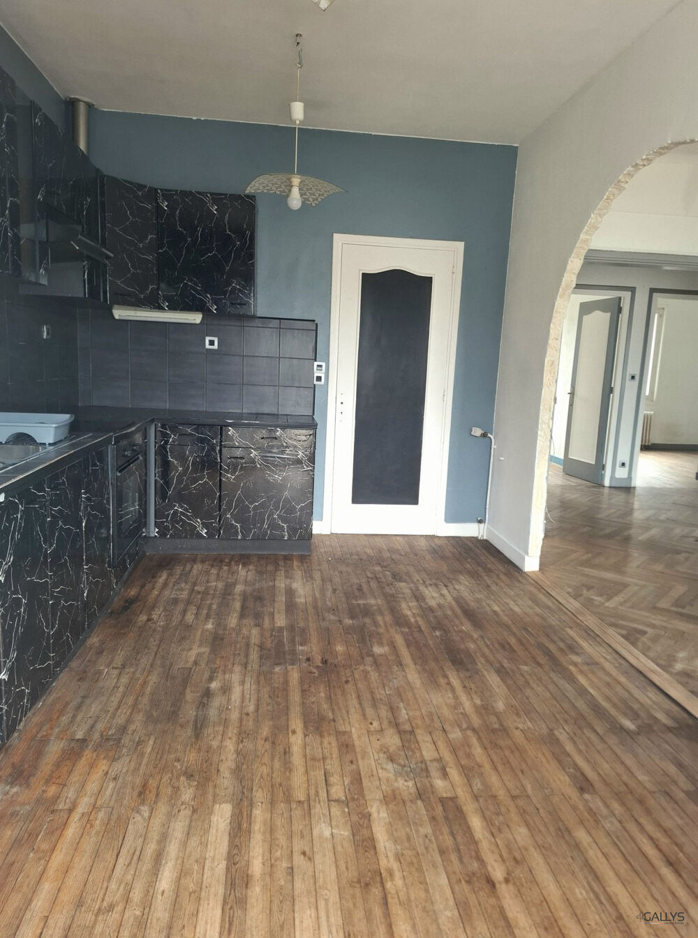 Exclusif - Etaules : 130m2 à fort potentiel (Bricoleur / Invest